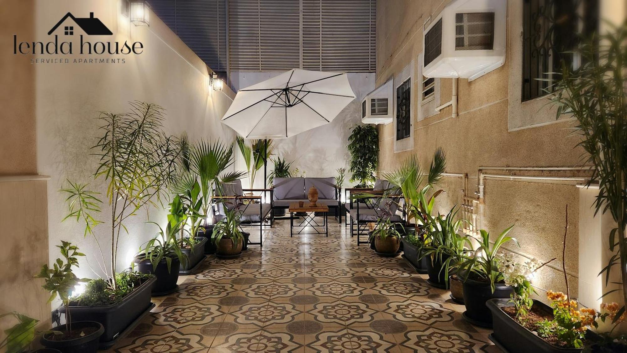 Lenda House Pangsapuri
